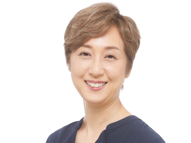 平城山駅からのアクセスが便利！白髪のお悩みを徹底解決する美容室