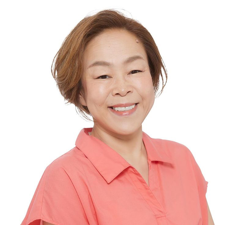 50代60代の方へ、ショートボブカットで明るい印象に！｜えがお美容室奈良店