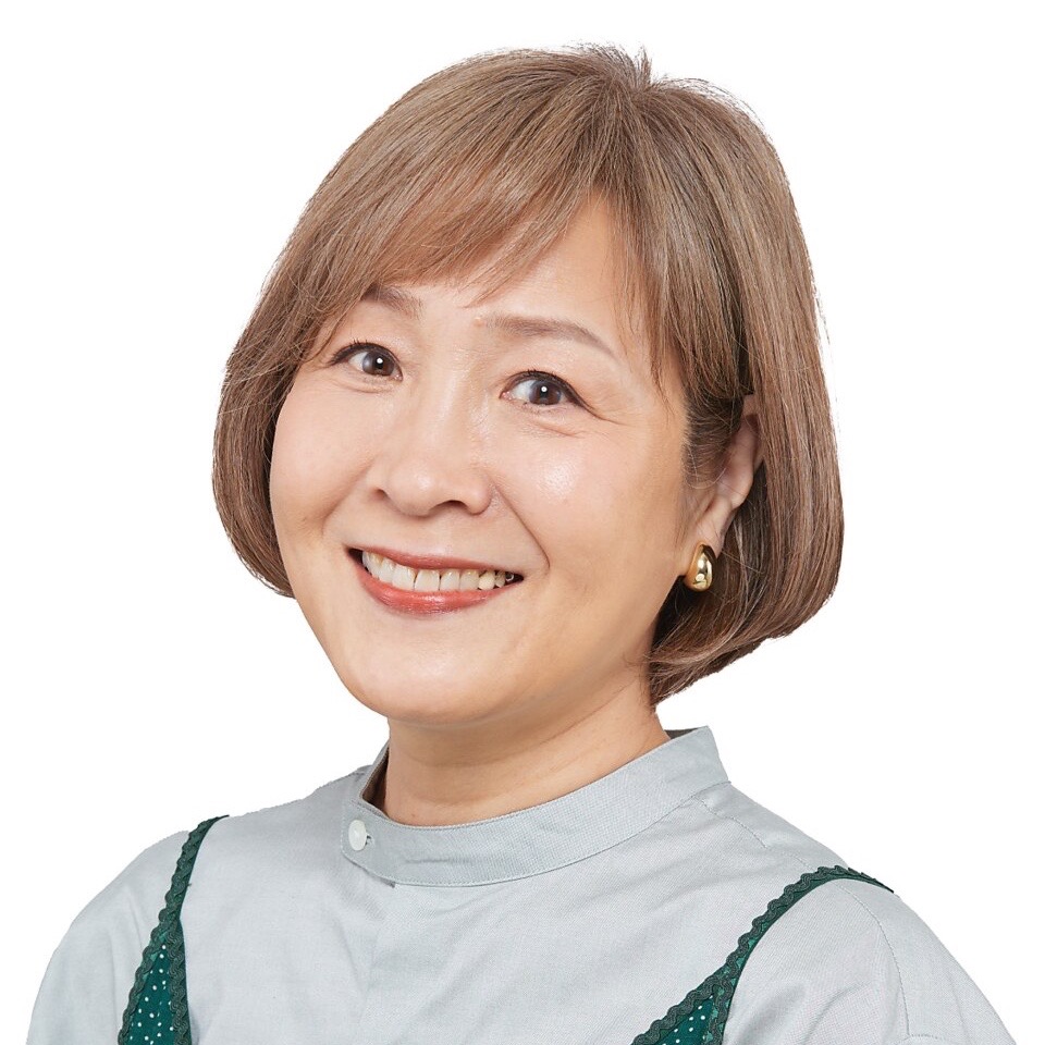 新大宮からも通いやすい40代の髪悩みを解決する美容室｜えがお美容室奈良店
