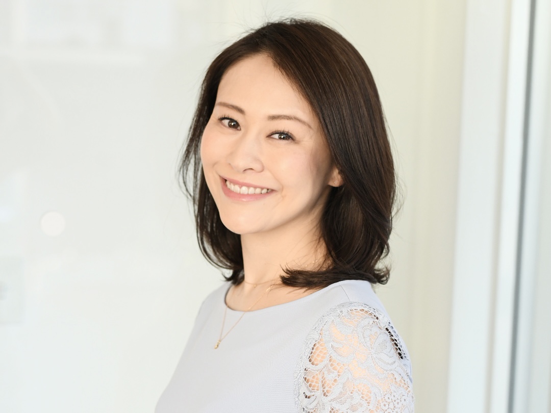 50代女性に似合うひし形ミディアムスタイル｜えがお美容室奈良店