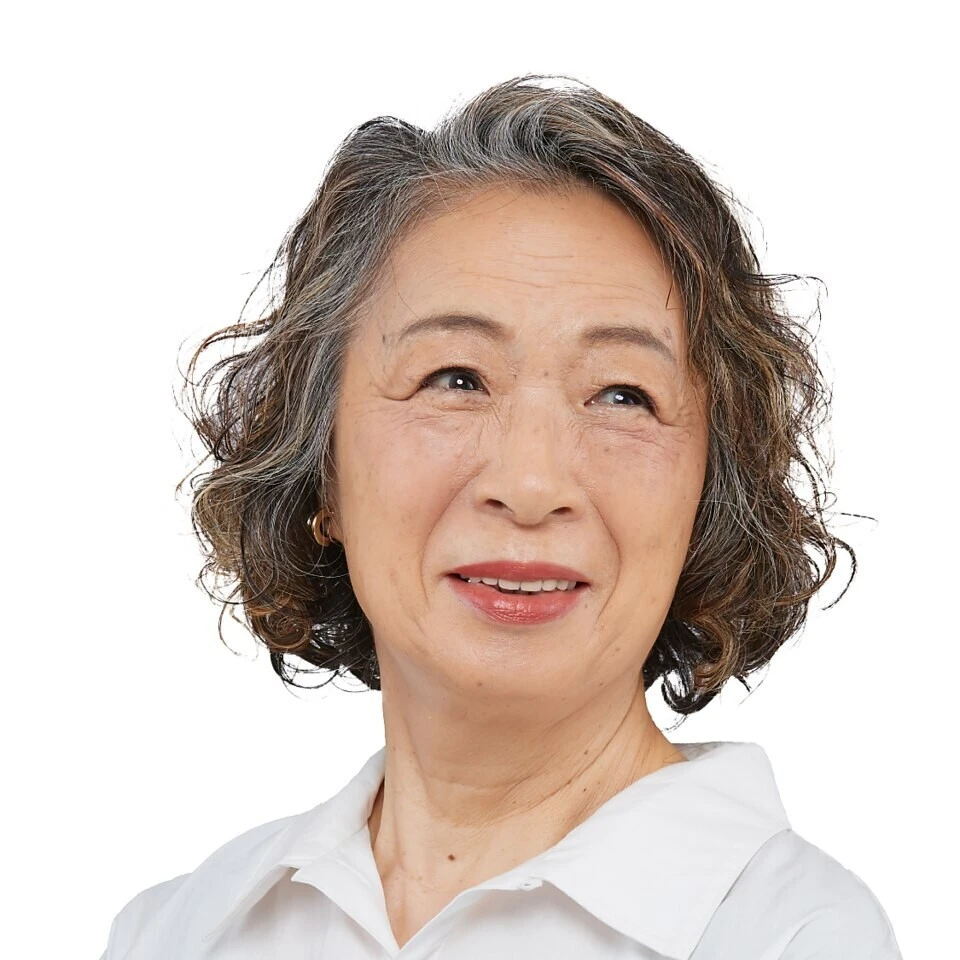 白髪に遊び心を！ハイライトで新しい自分を発見。