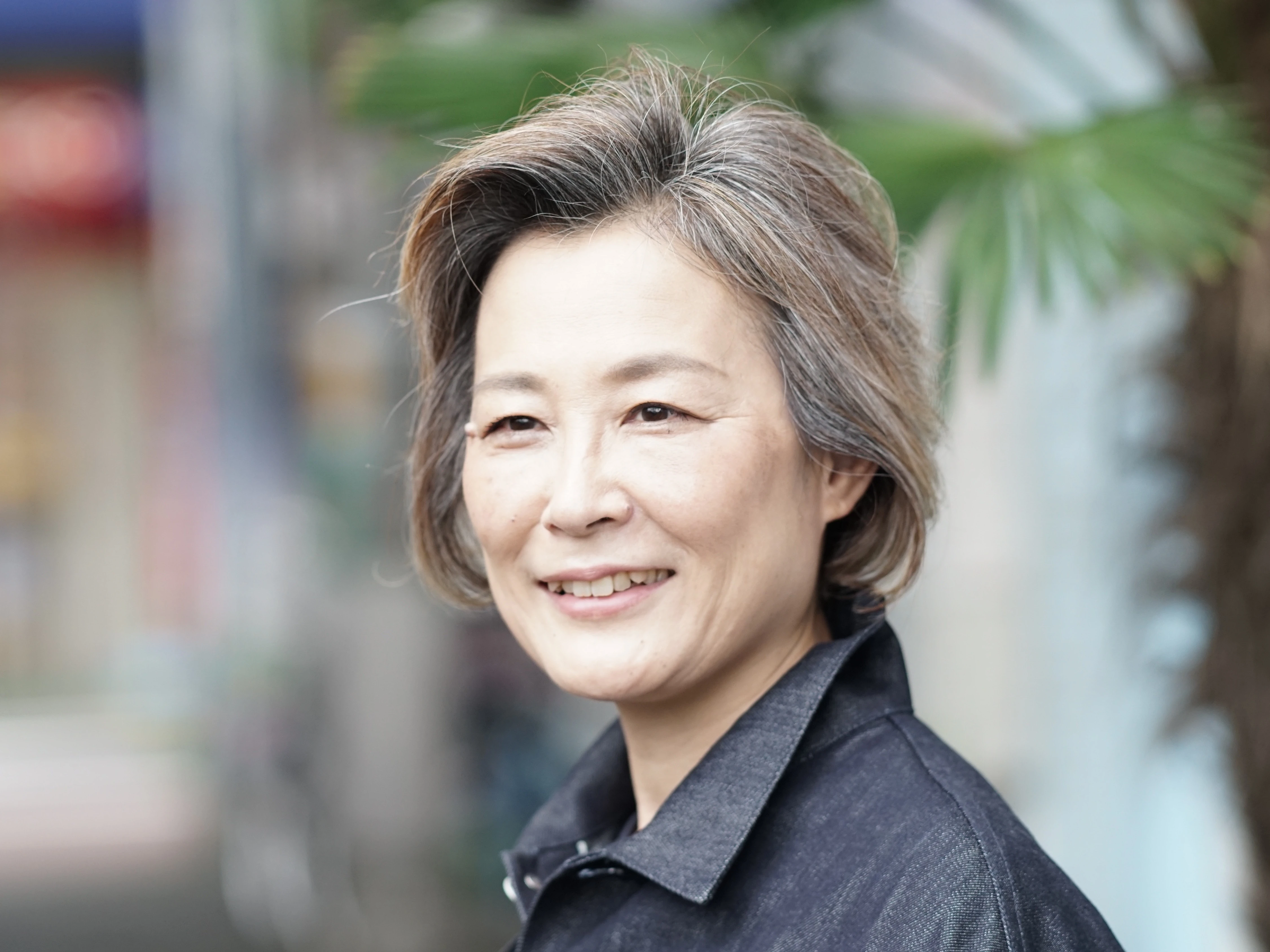 白髪ケアとヘアカラーの提案