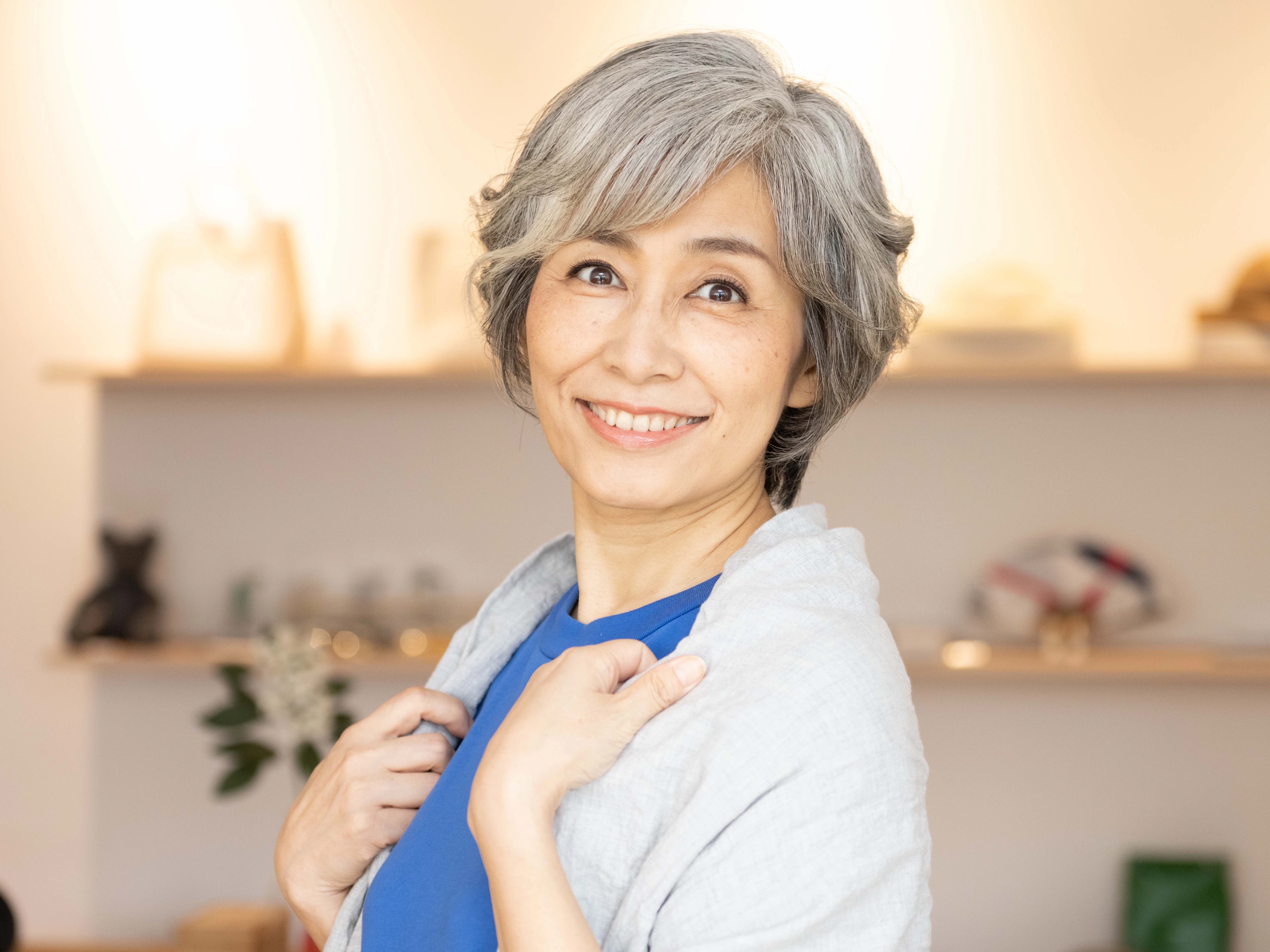 白髪の悩みを解消するヘアカラー