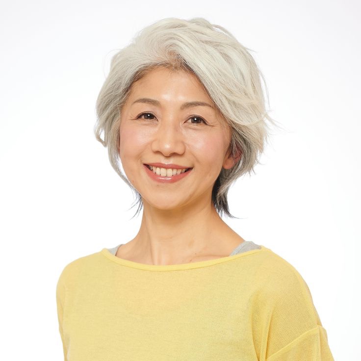 大人女性に似合うヘアスタイルはえがお美容室奈良店にあります！